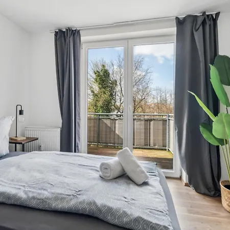 Larooms - Nula#3 Merseburg