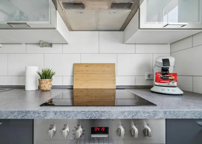 Larooms - Ns03 - 2 - 4 Betten - Waschmaschine - Parkplatz - Balkon *