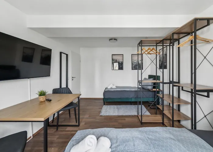 Larooms - Ns03 - 2 - 4 Betten - Waschmaschine - Parkplatz - Balkon Lägenhet *